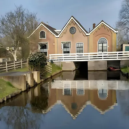 Holiday Home In Huizen'S Charm, Cleaning Included *